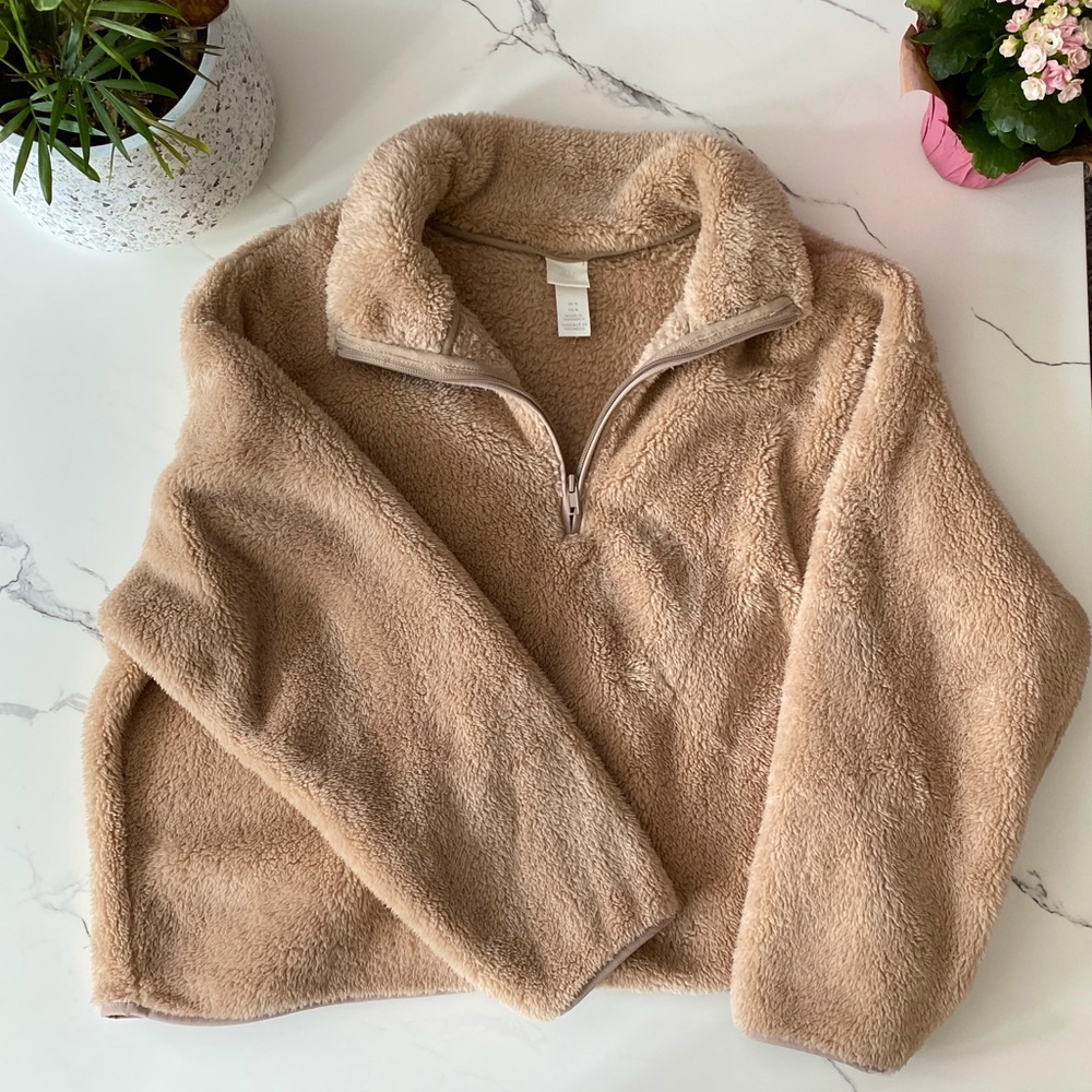 Cropped fluffy half zip